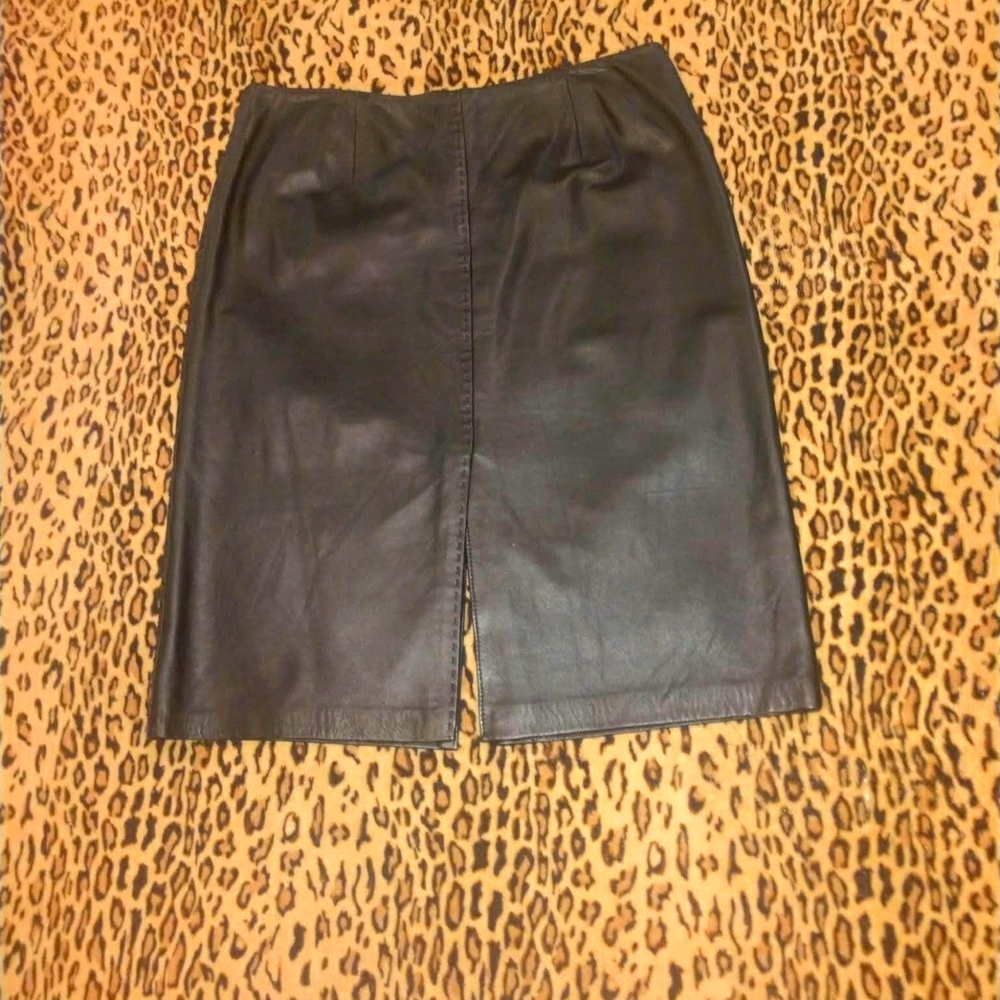 Black Leather Skirt - Picture 6 of 6